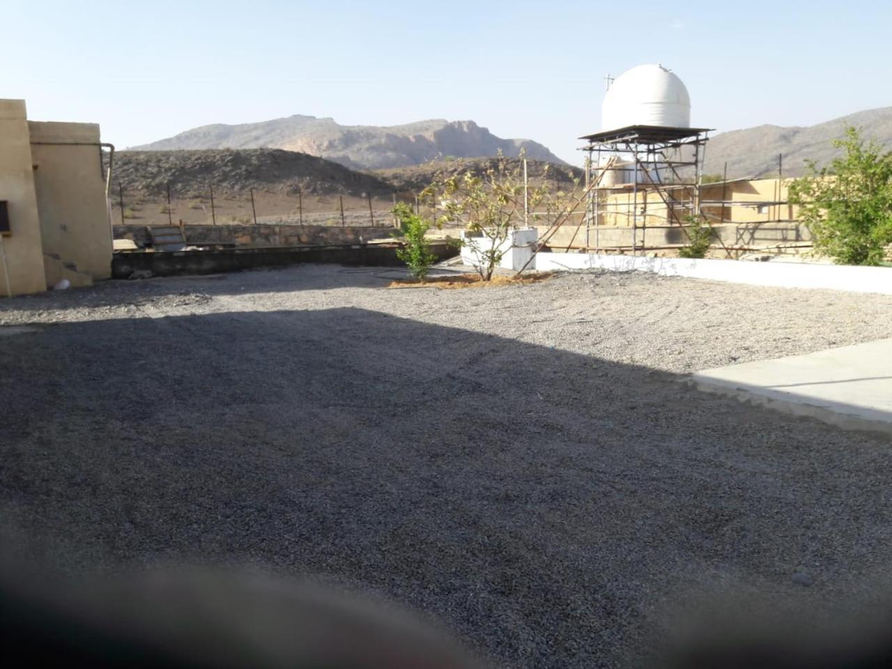 Отель Abu Omair Jabal Shams House Эль-Хамра Экстерьер фото